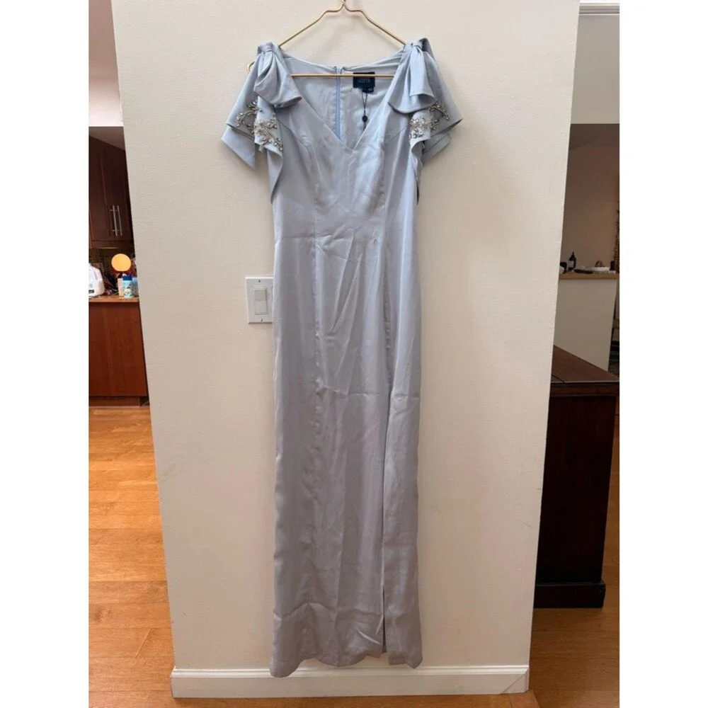 ✨ NWT Marchesa Notte Embellished Satin Crepe Gown ✨